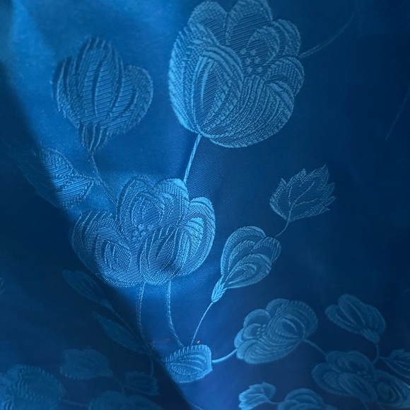 Exquisite vintage couture dress in near-new condition.—sized like a modern 14-16 - Picture 6 of 10